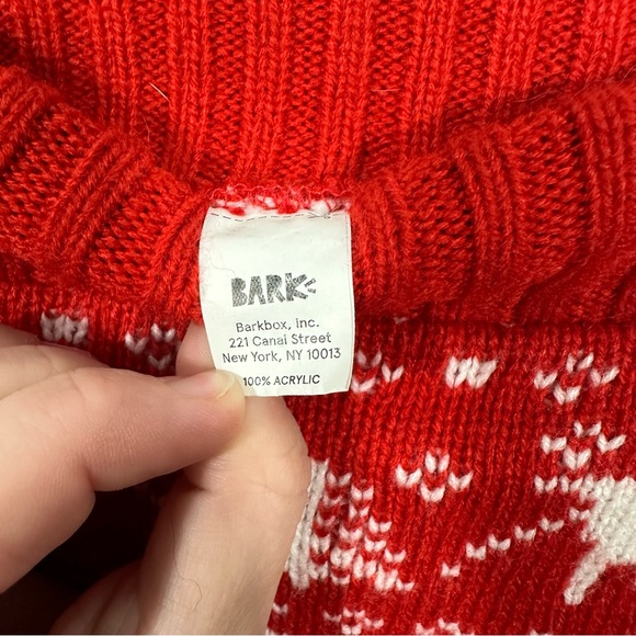 NWOT Reversible Holiday Christmas Dog Sweater - Picture 4 of 7